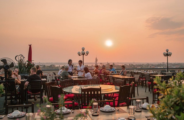 Pakse Hotel & Restaurant