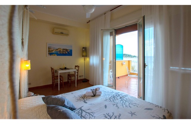Palermo, zona céntrica en Sferracavallo - Mondello, terraza exclusiva con vistas al mar