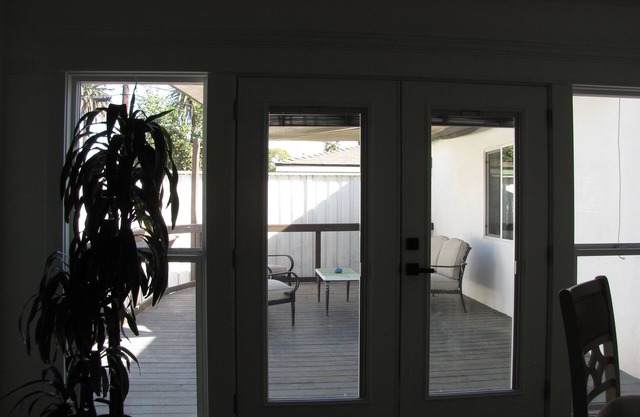 Palm Grove Retreat LBX Close to all So Cal Venues and Attractions