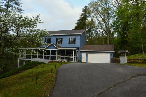 Panoramic Paradise in Townsend