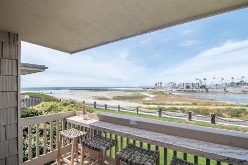 Panoramic Water Views - Steps to the Beach - F-2