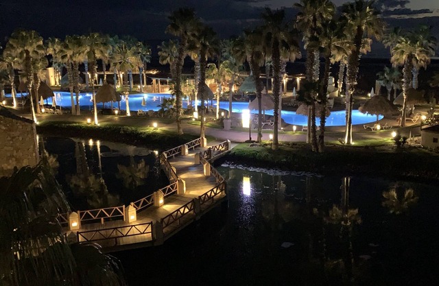Paradise awaits you at the Mayan Palace in Puerto Penasco aka Rocky Pointe.