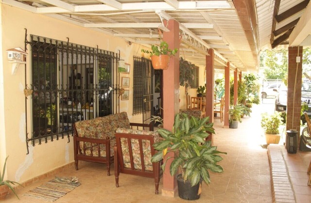 PARADISE TROPICAL HOME - PARAISO TROPICAL EN CASA CERCA DE LA PLAYA