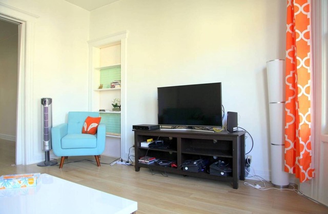 Vistas al parque - 3 habitaciones privadas / 1 baño - 30 minutos a la ciudad de Nueva York