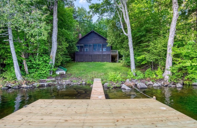 El lugar privado más en Rangeley Lago!