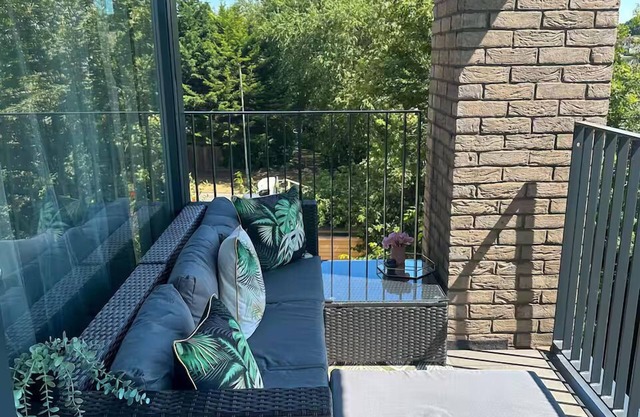 Pass the Keys | 2 Bed Beckenham apartment w/ 24h Gym and Work Hub
