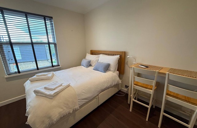 Pass the Keys | Modern Elegant Studio 20 Minutes to Central London