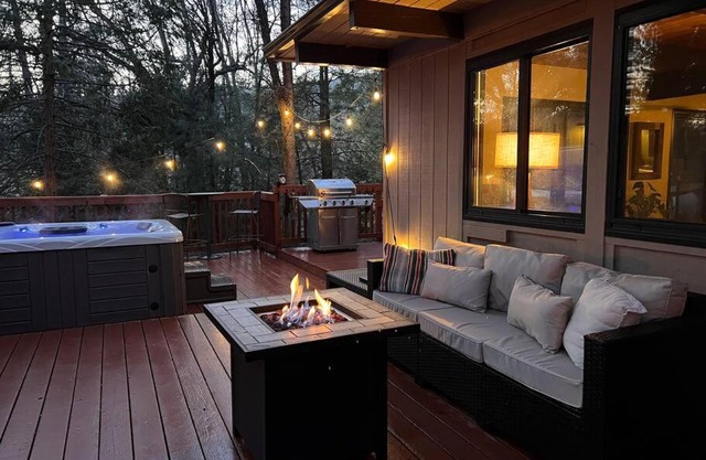 Peaceful Oak Haven Cabin near Yosemite