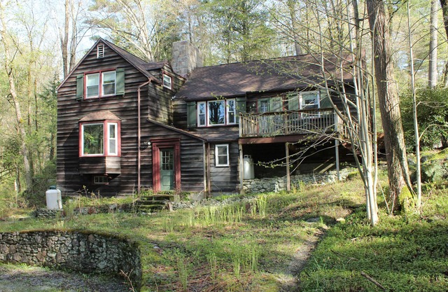 Pacífica Woodland Home en el corazón de los Berkshires