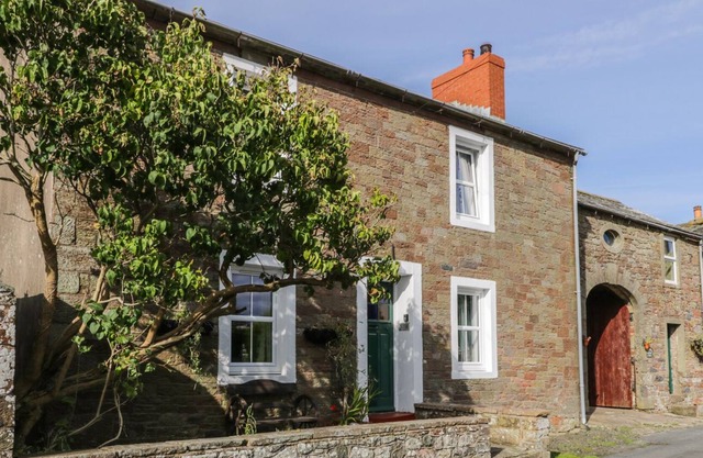Pear Tree Farm Cottage, BOWNESS-ON-SOLWAY