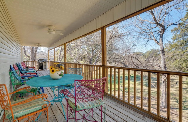 'Pecan Creek Haus' Lake LBJ Retreat w/ Boat Dock!