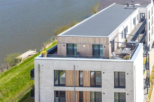 Penthouse SeeZeichen mit Seeblick