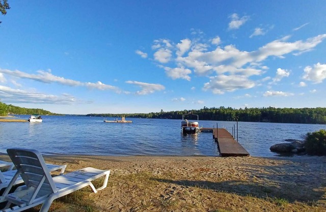 Escapada perfecta frente al lago ~ Hermoso entorno privado!