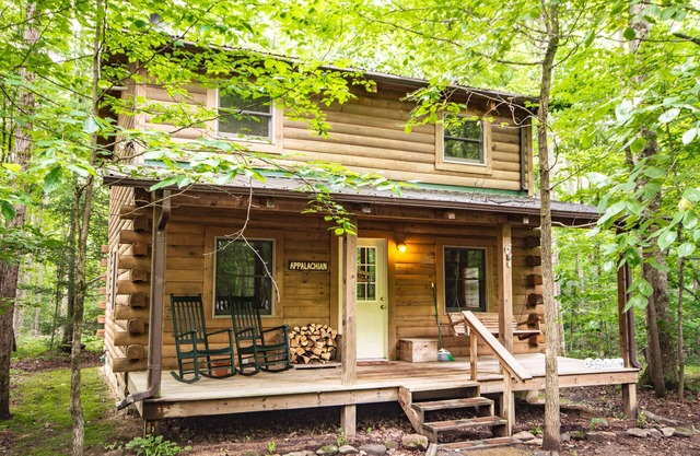 Se aceptan mascotas Appalachian Cabin