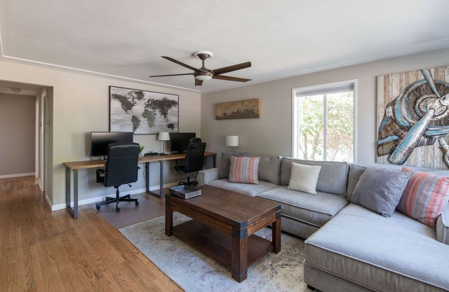 Pet Friendly, Fenced Yard, Patio, Workspace, Large TVs, Close to Old Town Arvada
