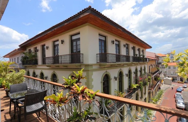 Ph Jerónimo - Lindo Apartamento de 1Hab con balcón y vista a la ciudad