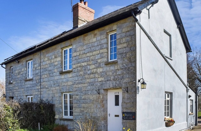 Pickled Onion Cottage
