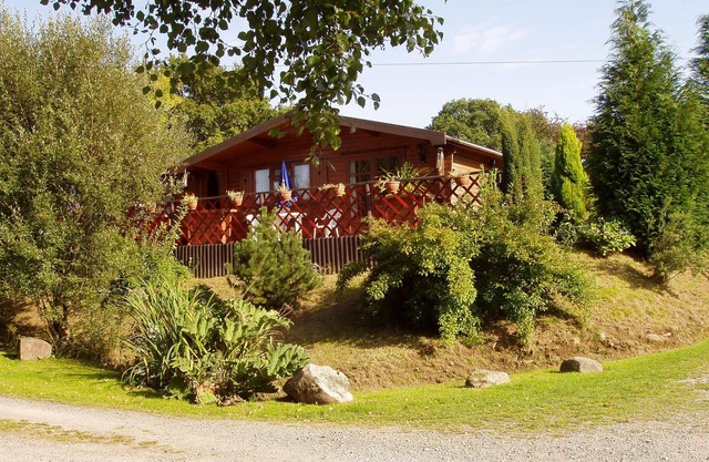 LLWYNAU FARM, CASTELLAU, LLANTRISANT - A 12 MILLAS DE CARDIFF