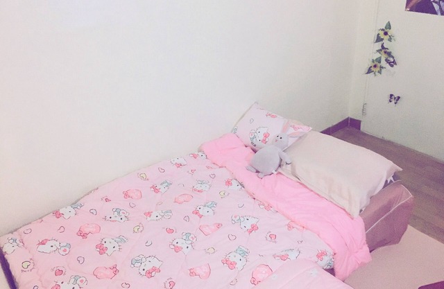 Pink Happy House: 3 minutos de Konkuk univ. estación, comida gratis