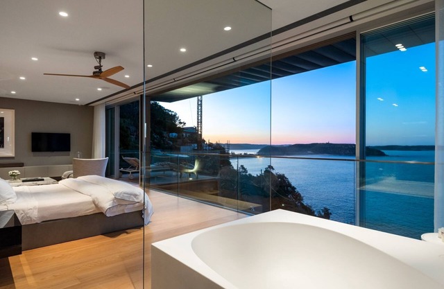 PINNACLE - Palm Beach, NSW