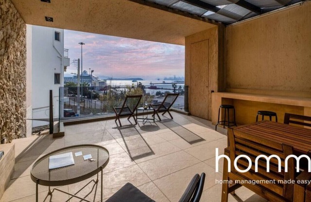 Piraeus Urban Cruiser Sea View homm w/ Roof Garden