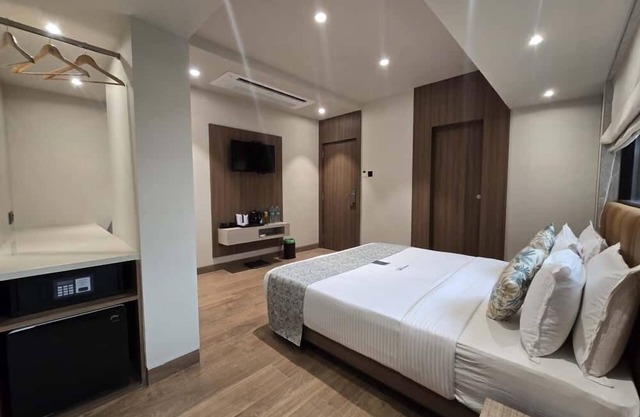 Hotel Planet Residency