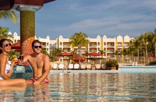 2 dormitorios en resort de 4.5 estrellas en Playa del Carmen - Tenis y golf