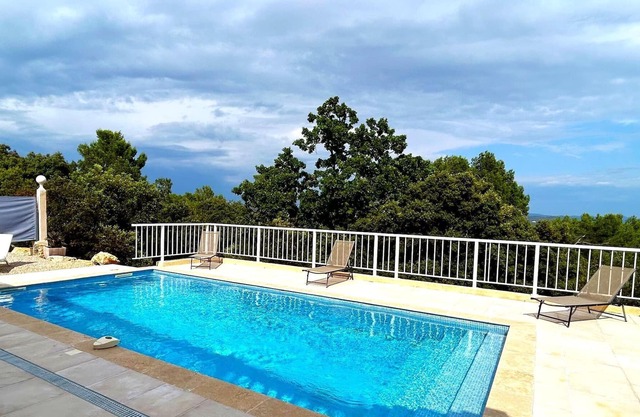 Villa de lujo en Le Cannet-des-Maures con piscina privada
