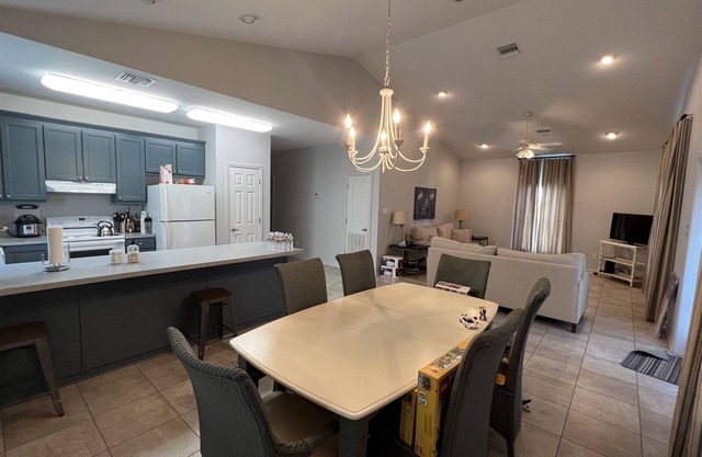 Point Fourchon D - Island Realty