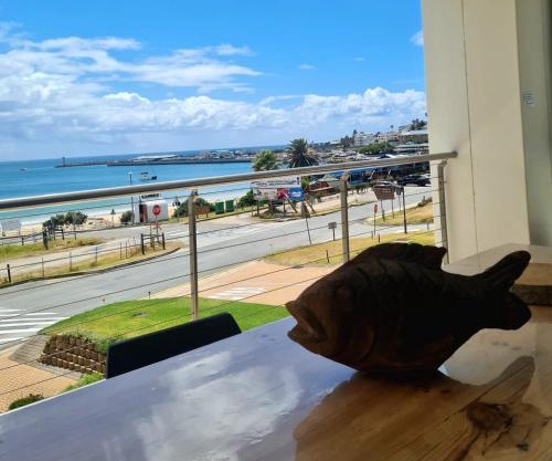 Point Village Accommodation - Santos 23