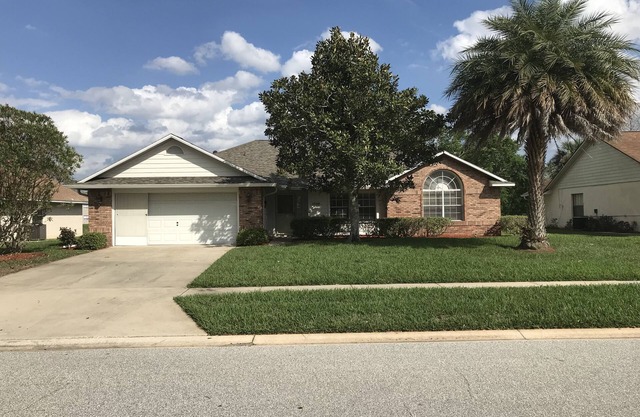 Daytona Beach Area Florida Pool Home