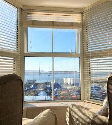 Popular Sea View Apartment