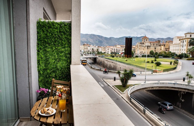 Porta Aragonese Luxury Rooms
