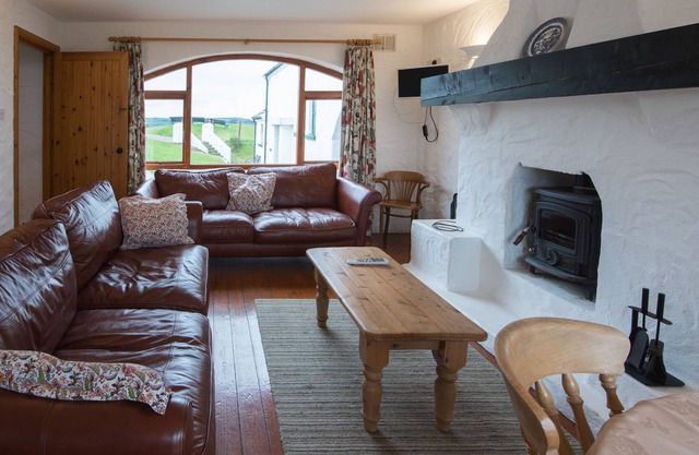 Portnoffer: Entire 4BD Cottage