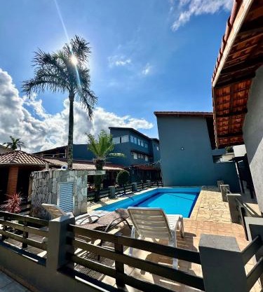 POUSADA OHANA, SUITES ao LADO DO SESC BERTIOGA, e PROXIMO A PRAIA