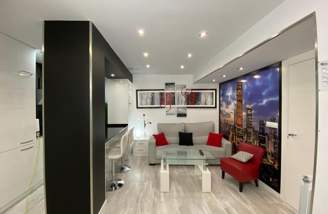 Precioso Apartamento Parque Picasso !