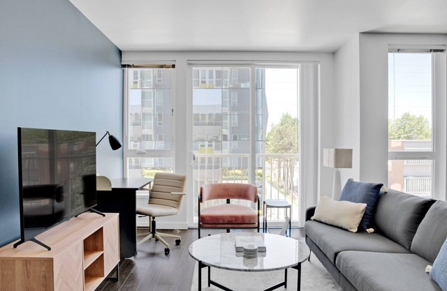 Premium Bellevue 1BR w/ Gym & W/D, near Spring District, by Blueground