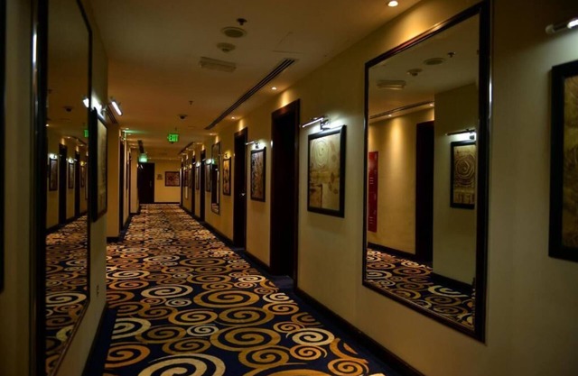 Premium Strato Hotel