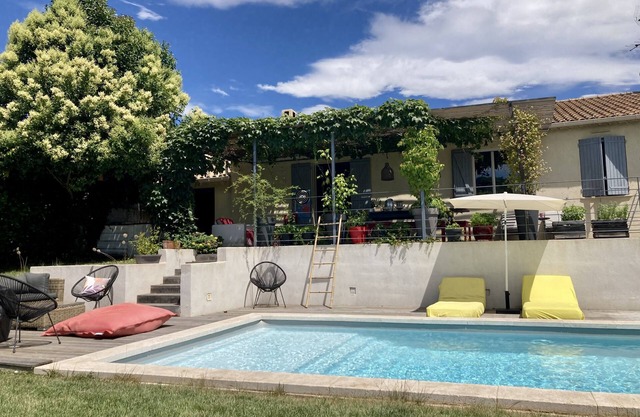 Bonita villa con piscina cerca de Aix-en-Provence