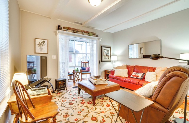 Centrally Located Retreat Near Chautauqua Lake