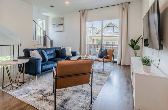 Luxury 3BR Home - Private Balconies, Shared Pool!