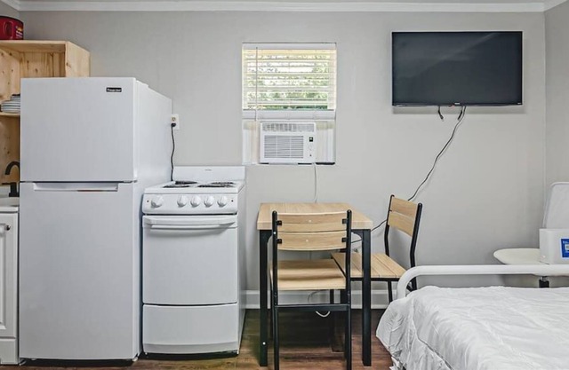 Private 1-Bedroom Studio Home
