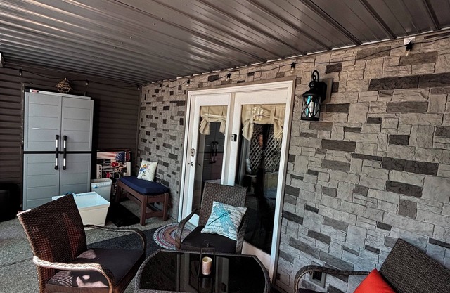Charming 2-bedroomLower-Level Retreat with PrivateEntrance