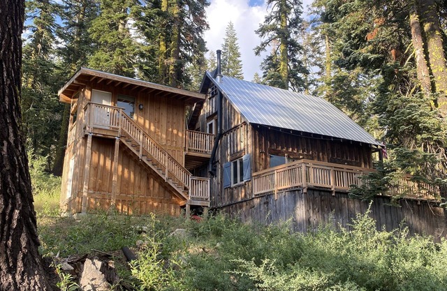 Private Chalet outside Tahoe near Echo Lake and the Pacific Crest Trail