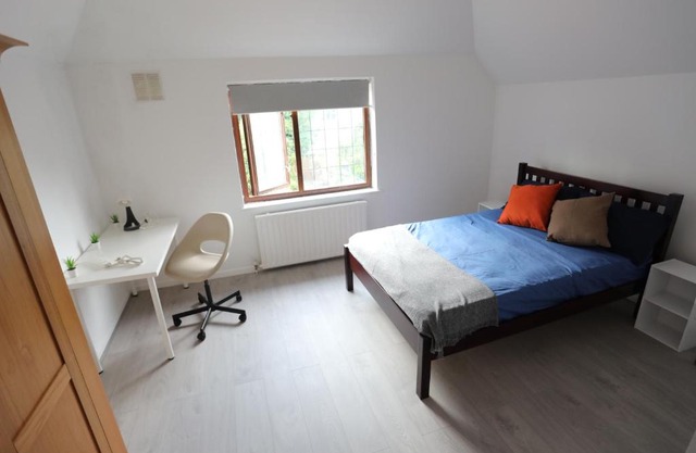 Private Double room in Wembley