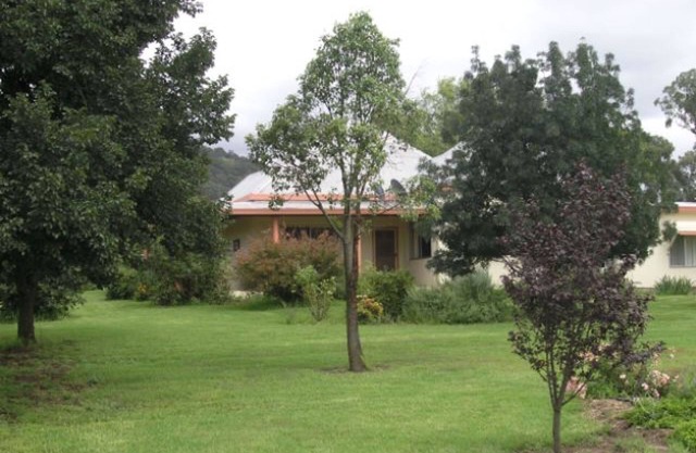 Casa de campo privada y jardín