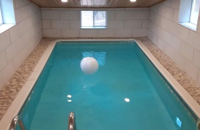 Fall Foliage Mountaintop Chalet con NUEVA piscina cubierta privada