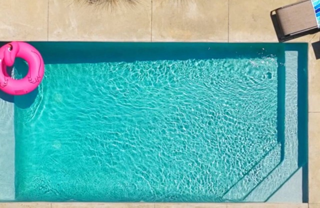 Encuentra la alegría en Silver Sands Getaway