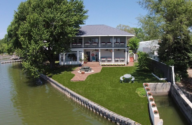 Alquiler de casa privada 4BR 3. 5 baños $ 500 (Lake Manawa, IA)