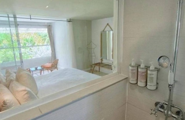 Private Island Suite w/ Terrace & Balcony @Islamorada - Coconut Palm Suite